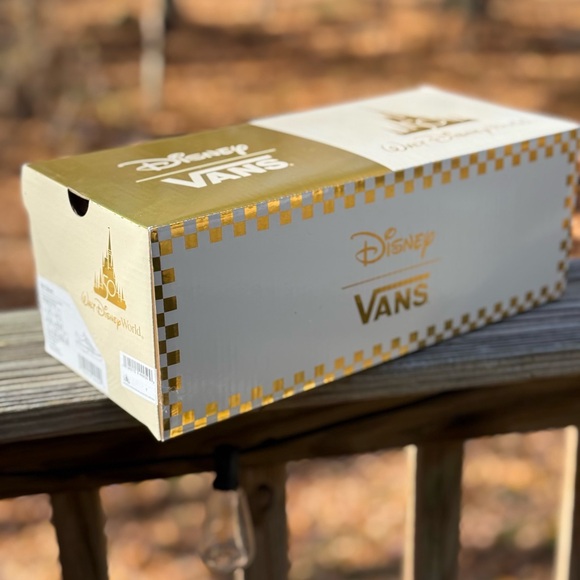 Vans Old Skool Disney Park Map Grey/White Women's Shoes - Picture 4 of 10